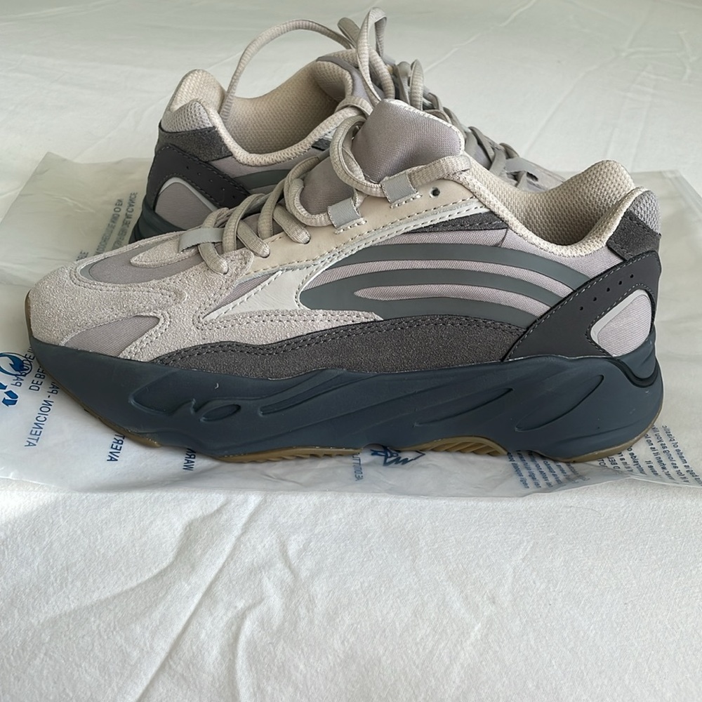 Designer Sneakers